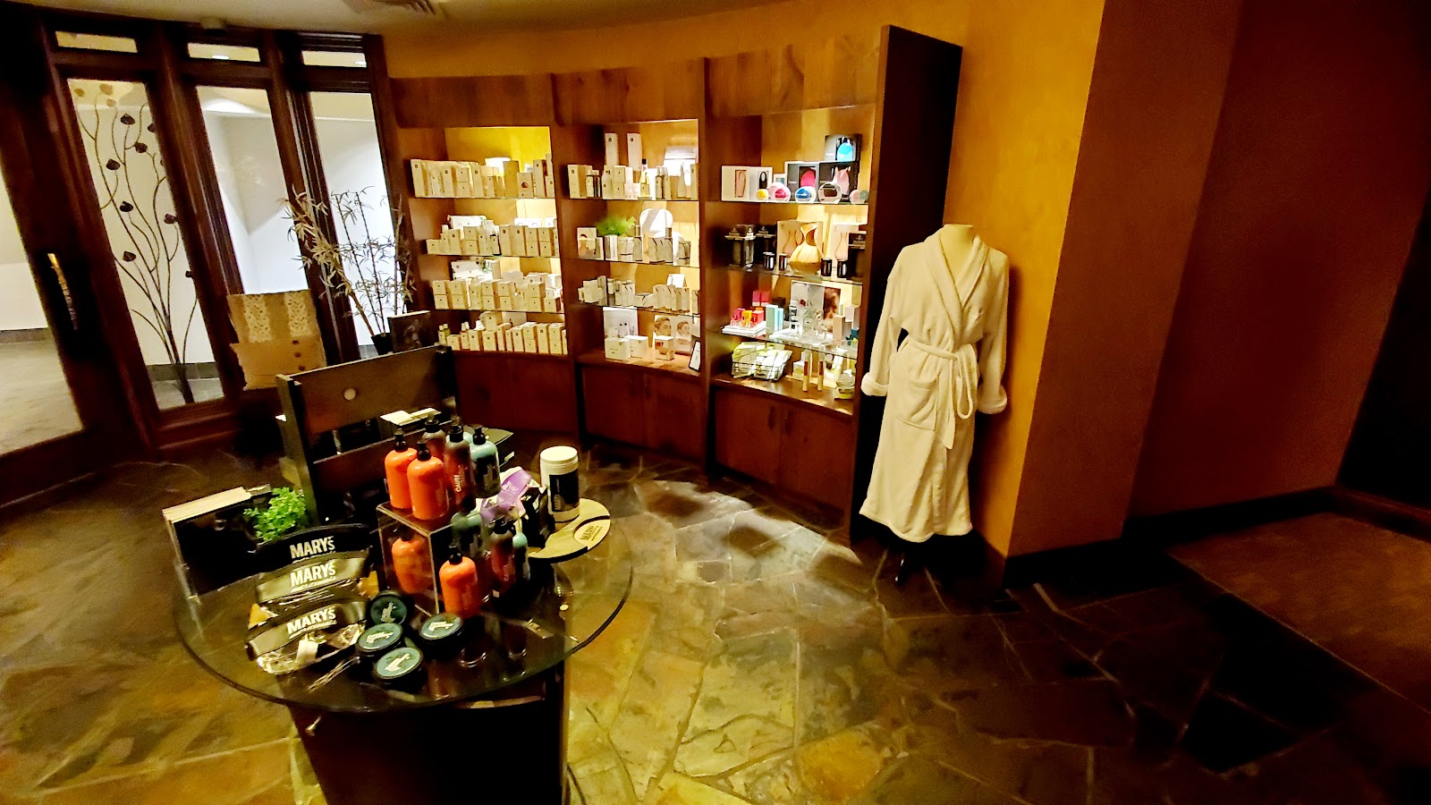The Spa at The Inverness nail photo 3
